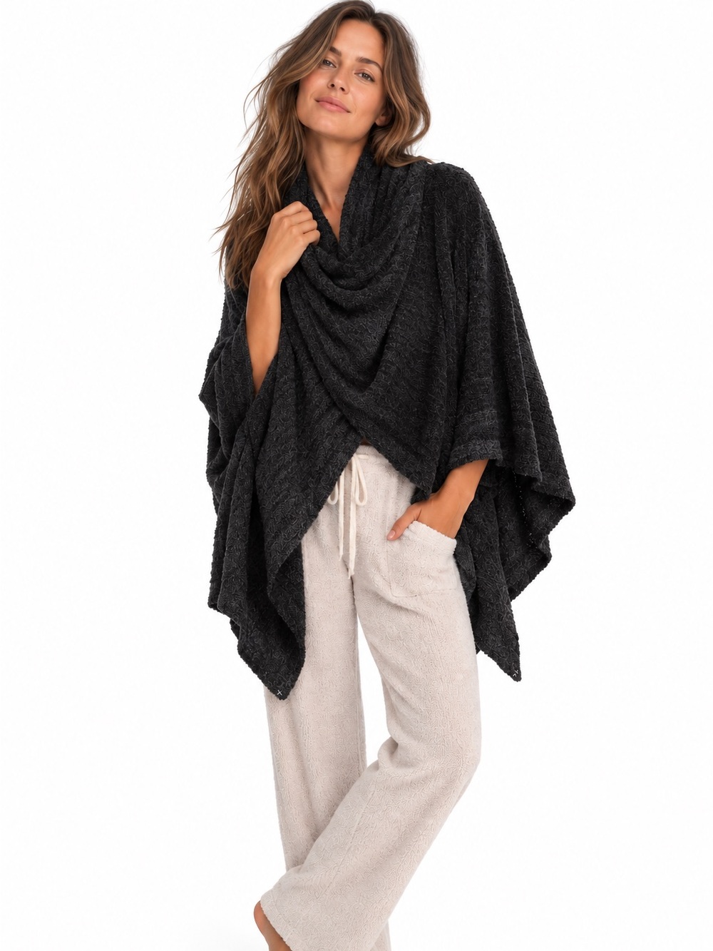 NWT Barefoot Dreams Poncho